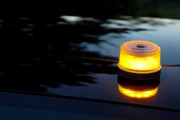 Descubre que es la baliza V16 de la DGT y que debes saber sobre ella