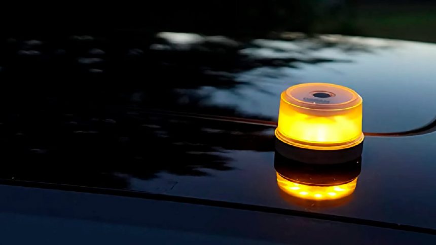 Descubre que es la baliza V16 de la DGT y que debes saber sobre ella