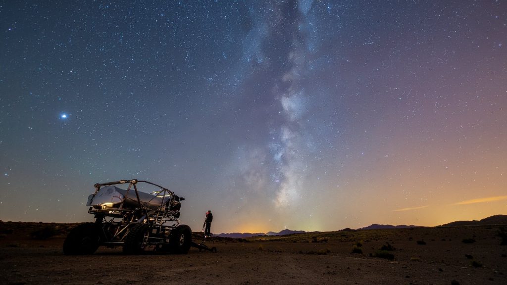 Los telescopios y satélites que están haciendo seguimiento al 3I/ATLAS desde la tierra